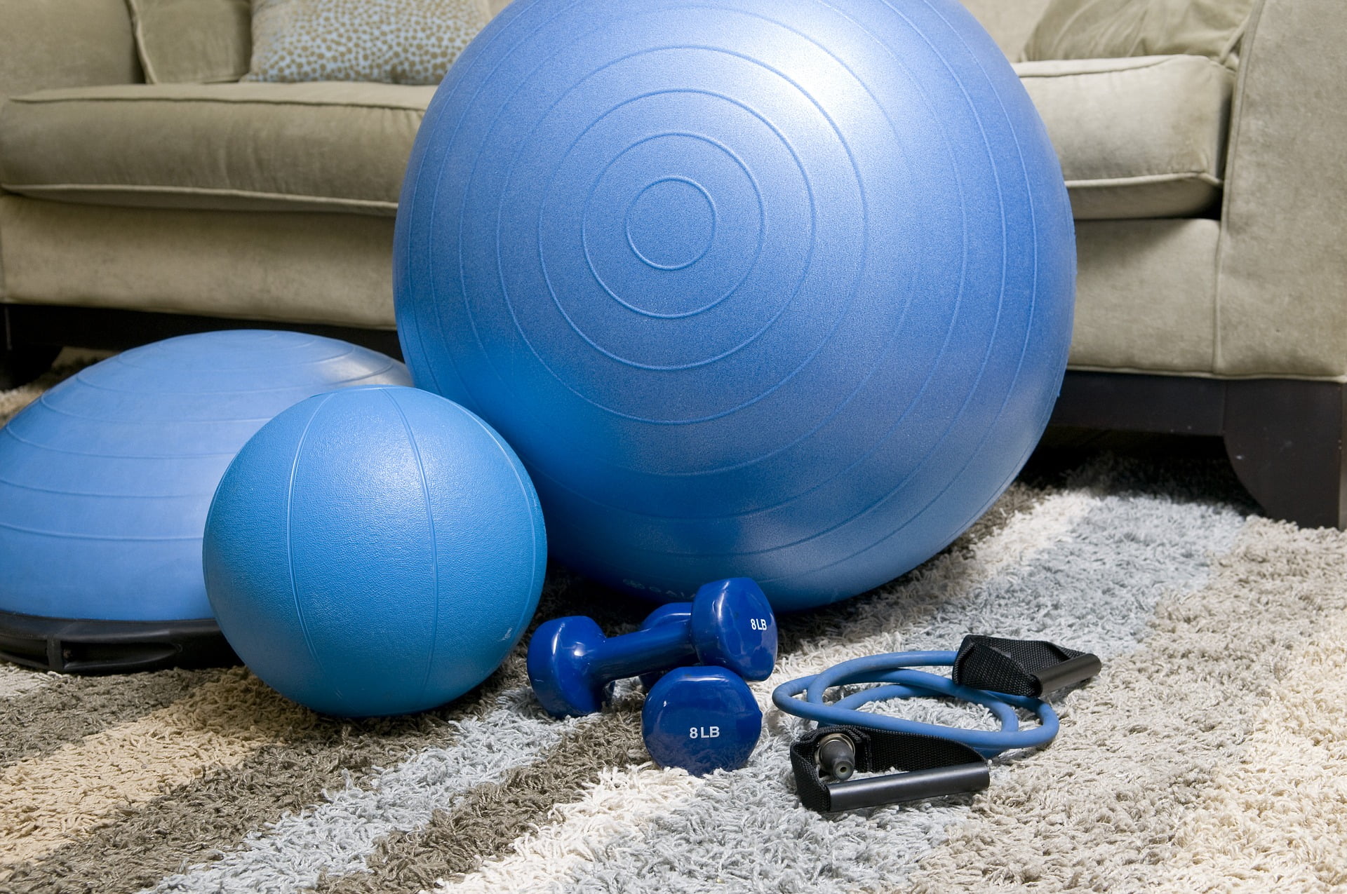 10 Key Exercises For Working Out At Home During COVID-19
